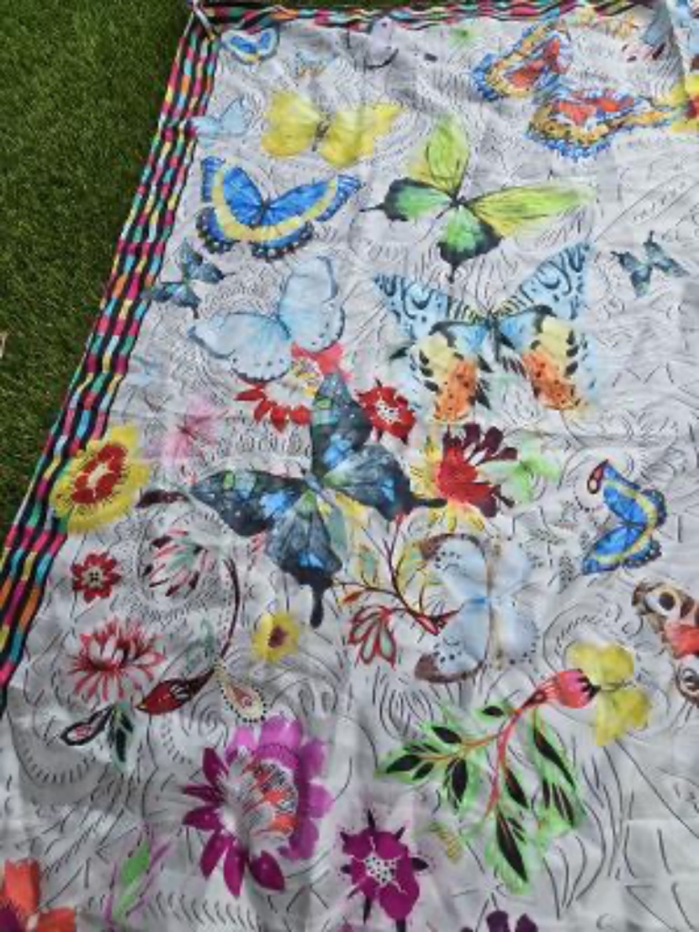 "Johnny was scarf butterfly motif silk 42x42"